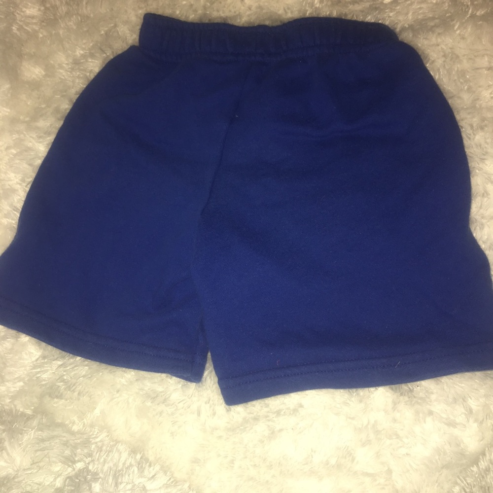 Shorts - Picture 2 of 2